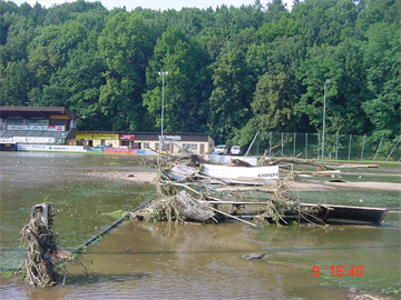Stadion Zwettltal nach dem Hochwasser